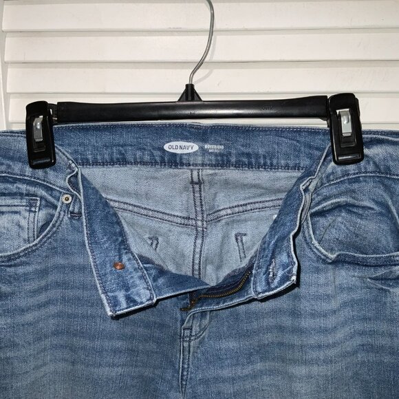 Old Navy Light Wash Boyfriend Mid-Rise Jeans Size 10 - Picture 2 of 4